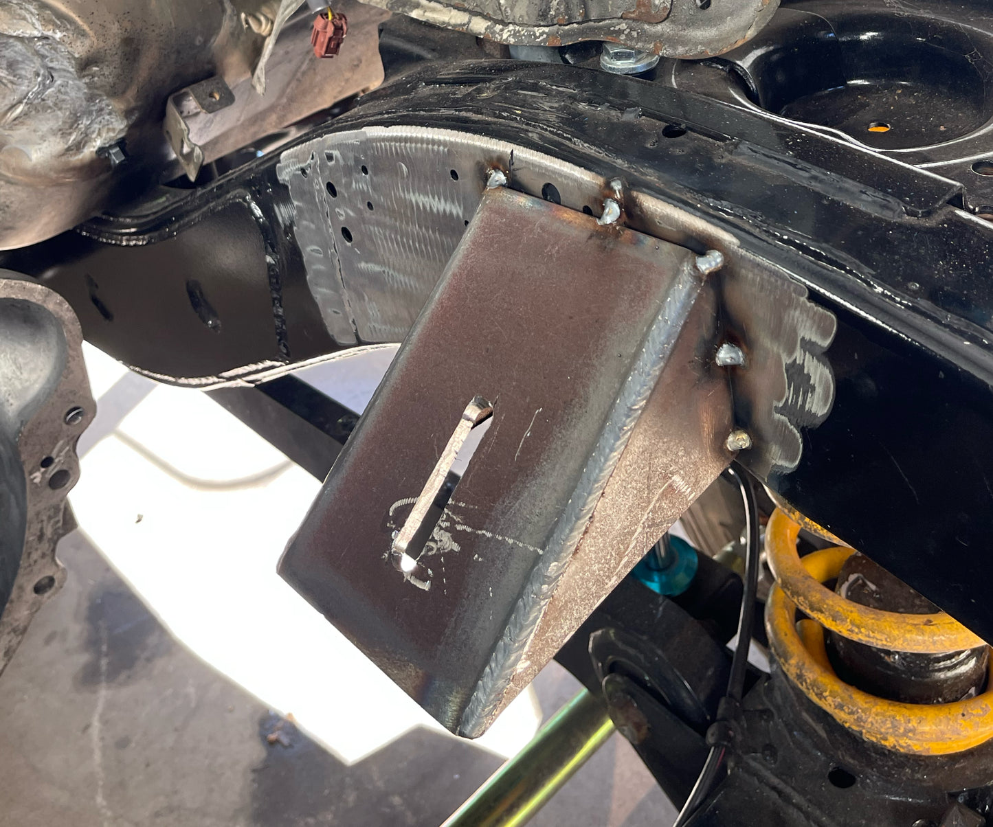 1HD-FTE Engine Mounts (GU/GQ Nissan Patrol Chassis)